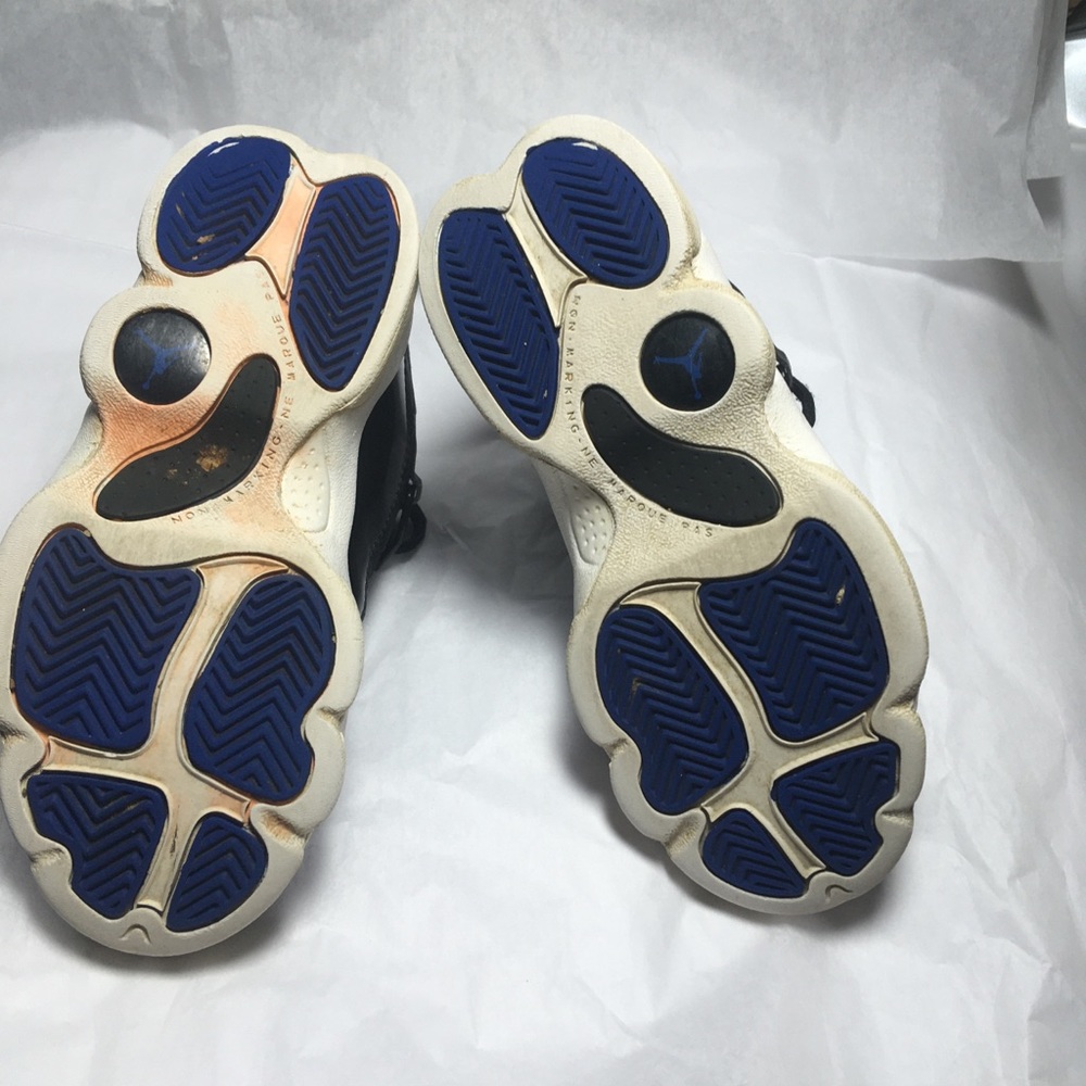 Jordan’s little boys shoes - Picture 3 of 8
